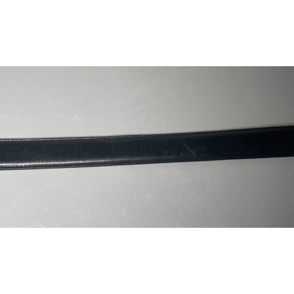 Austin clothing company Black‎ Leather Belt. Size 40 Belt